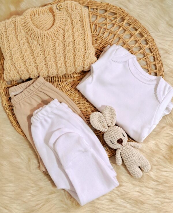 sweater ochitos tejido a mano en lana hipoalergénica sweater ochitos tejido a mano en lana hipoalergénica