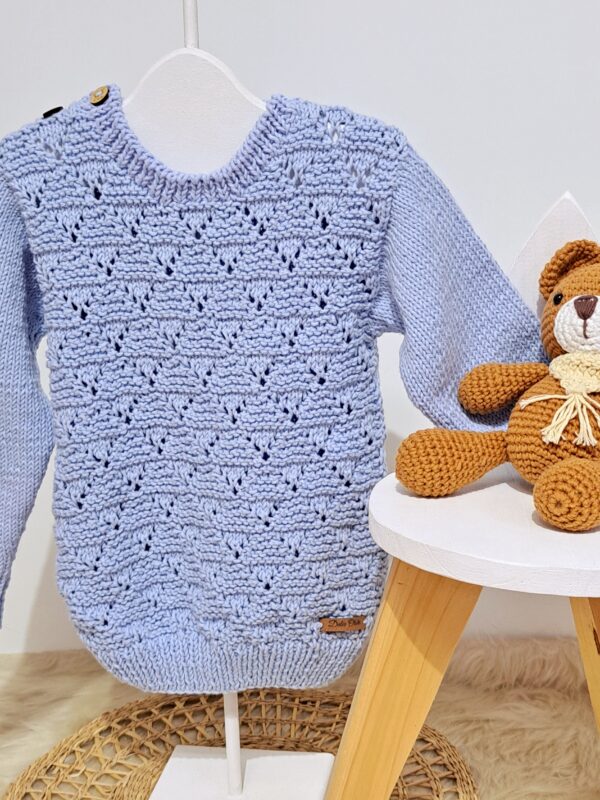 sweater calado celeste