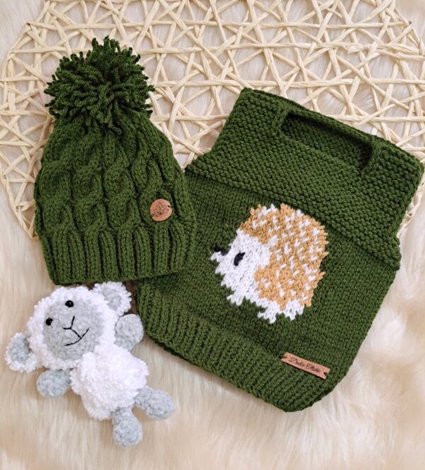 chaleco erizo y gorro ochos verde musgo