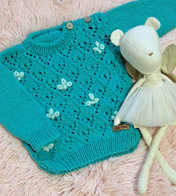 sweater calado y bordado