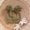 gorro doble pompon
