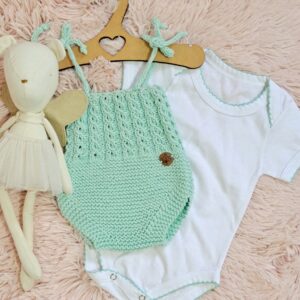 conjunto de enterito con ochitos y body de algodón conjunto de enterito con ochitos y body de algodón