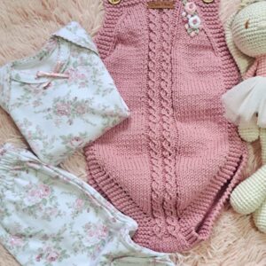 conjunto de enterito con rositas bordadas y prenditas de algodón conjunto de enterito con rositas bordadas y prenditas de algodón