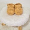 zapatitos para bebés tejidos a mano en hilo de algodón