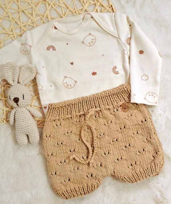 ajuar de nacimiento con shorts y prenditas de algodón ajuar de nacimiento con shorts y prenditas de algodón