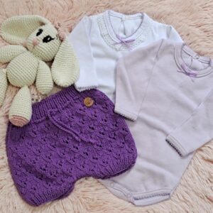 ajuar de nacimiento con short y prenditas de algodón ajuar de nacimiento con short y prenditas de algodón