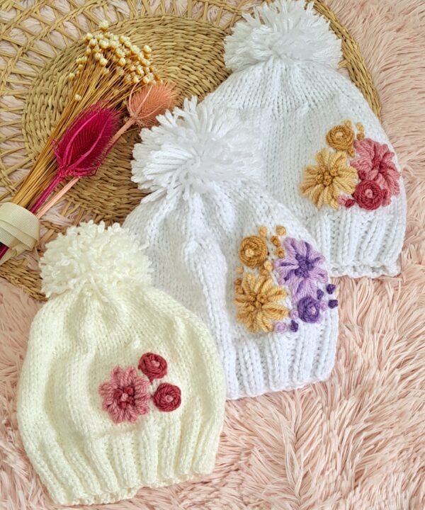 gorro flores bordadas
