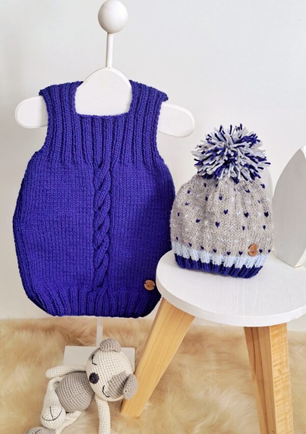 Conjunto de Chaleco y Gorro Pintitas
