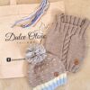 conjunto de chaleco y gorro con pintitas