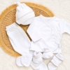 ajuar picot de 5 prendas – algodón blanco con detalles beige
